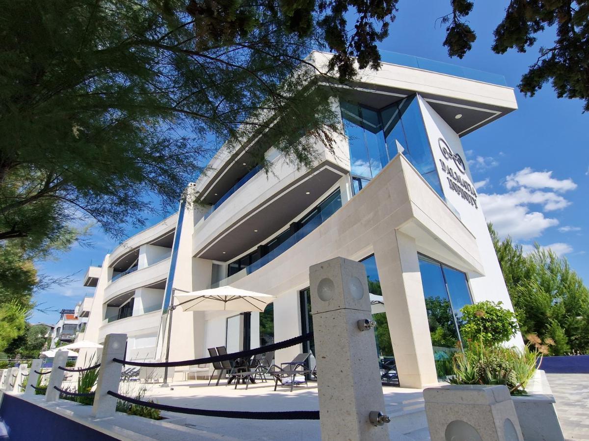 Apartments Dalmatia Infinity Бибине Екстериор снимка