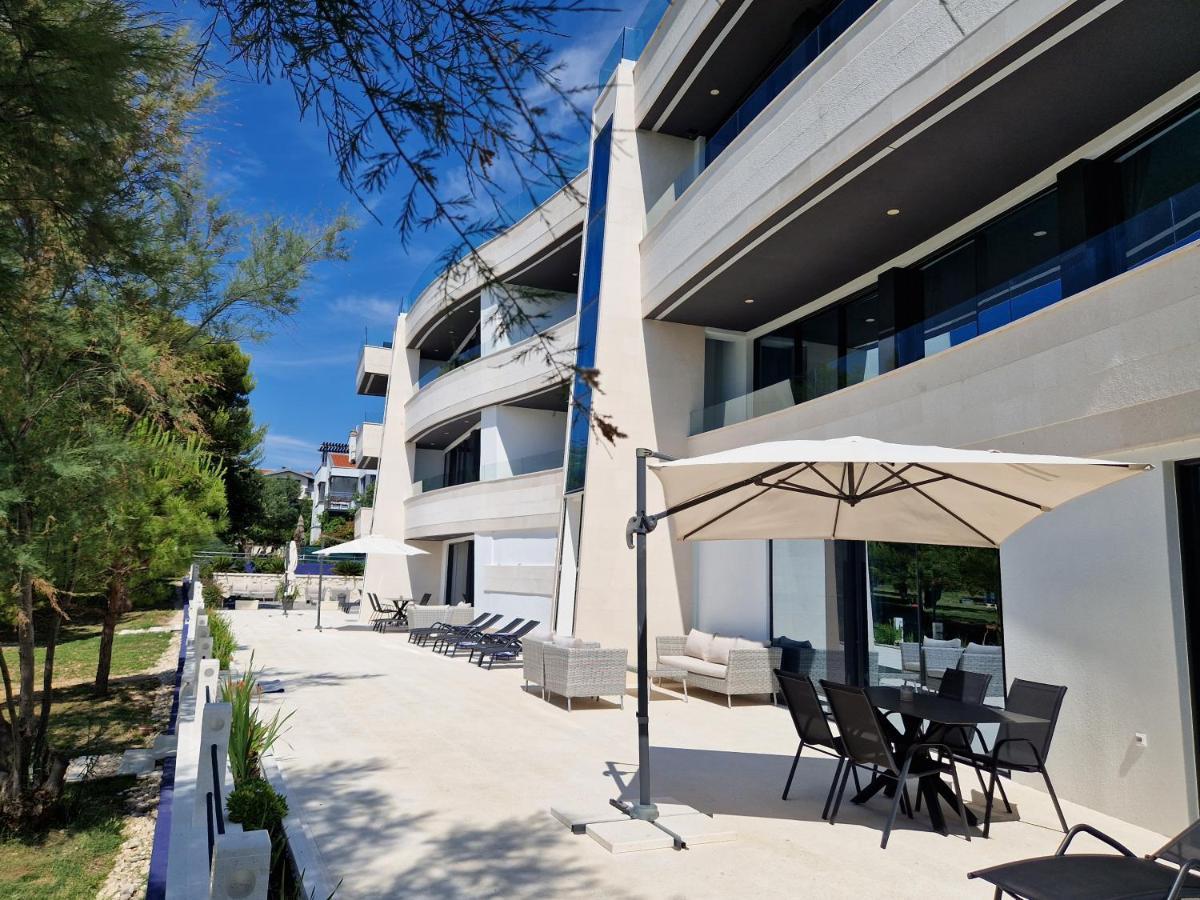 Apartments Dalmatia Infinity Бибине Екстериор снимка