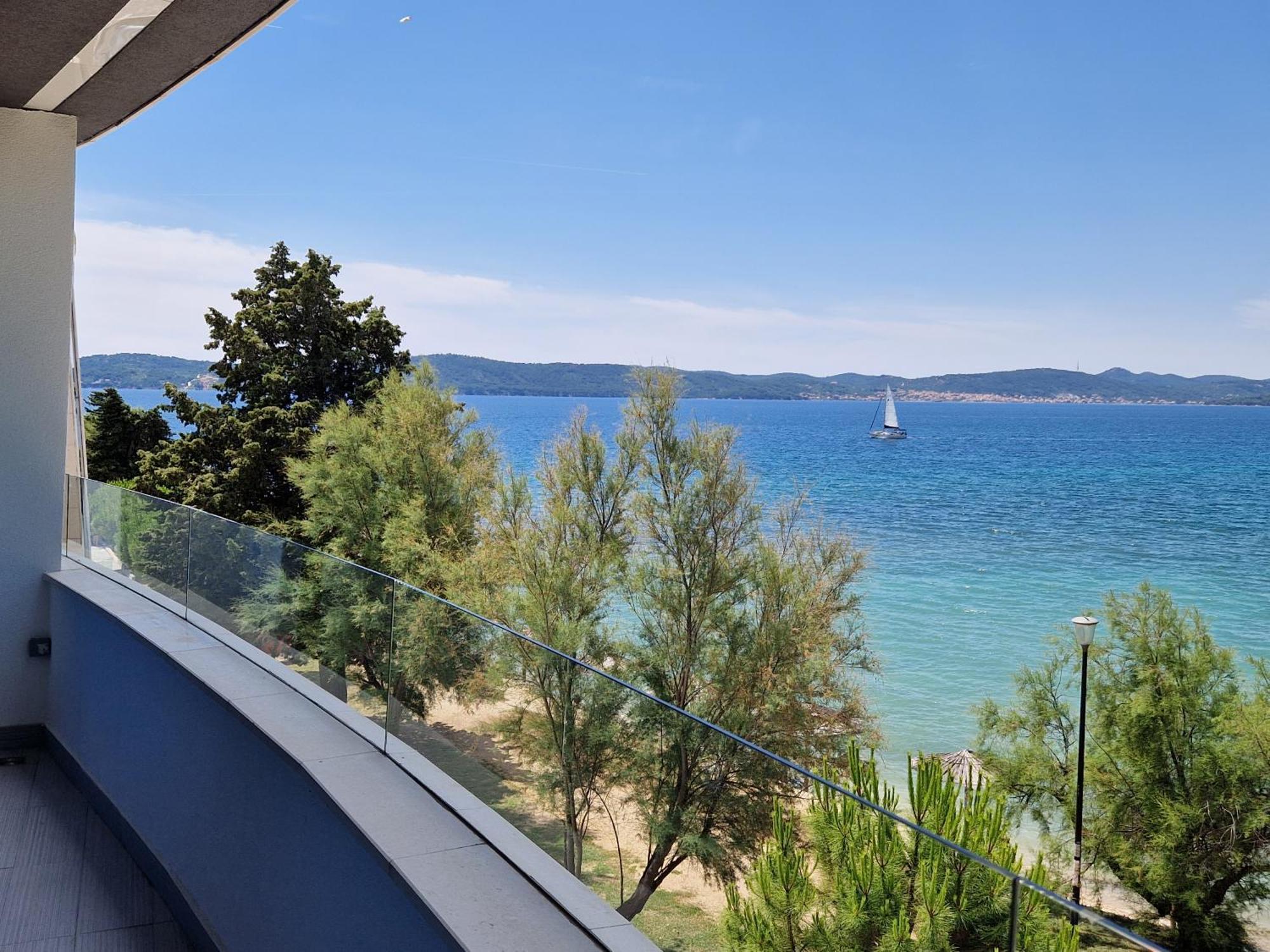Apartments Dalmatia Infinity Бибине Стая снимка