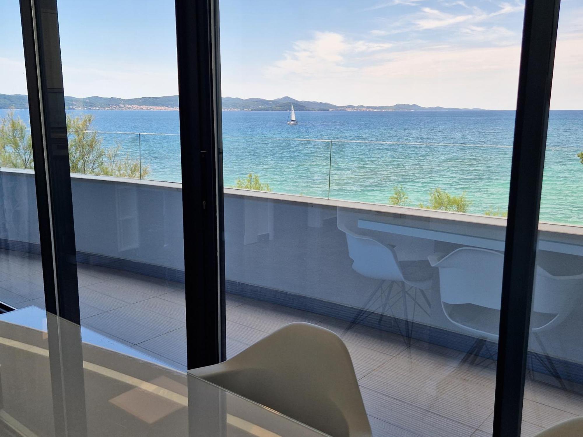 Apartments Dalmatia Infinity Бибине Стая снимка