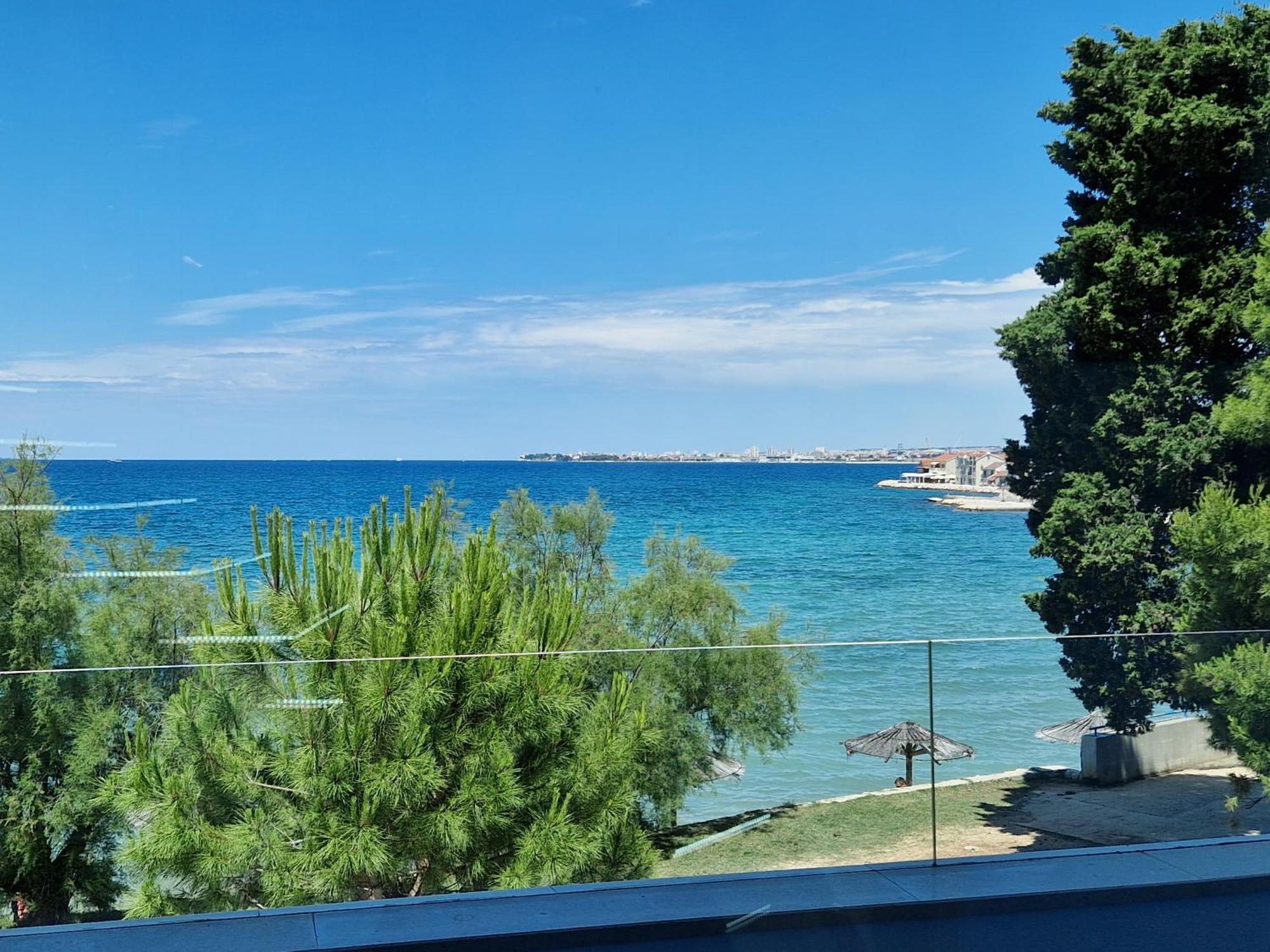 Apartments Dalmatia Infinity Бибине Стая снимка