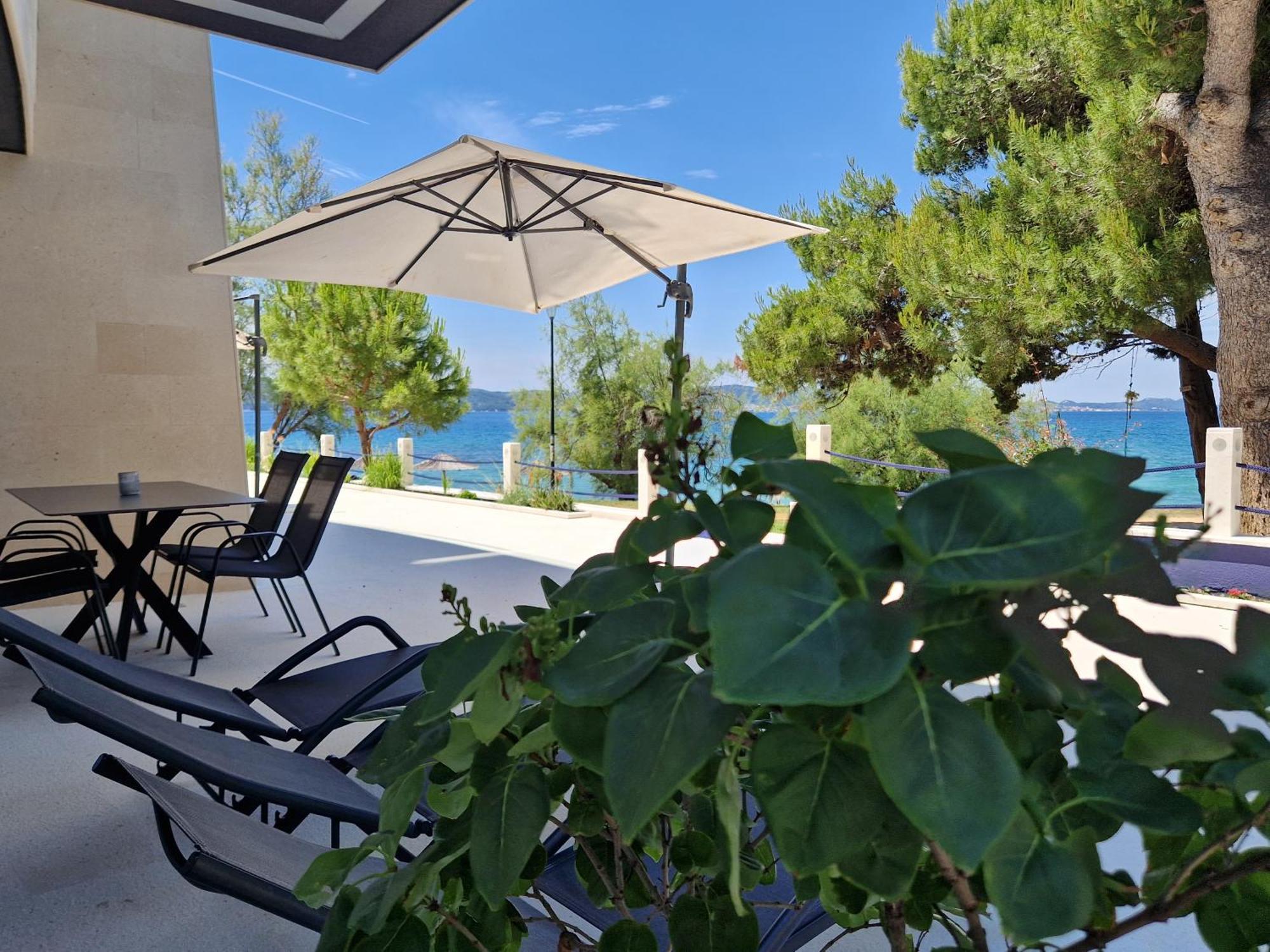 Apartments Dalmatia Infinity Бибине Стая снимка